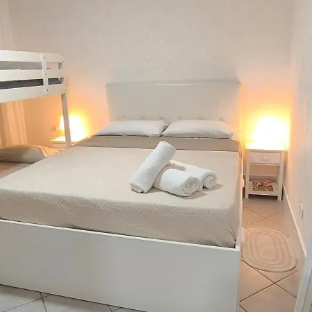 Apartman Cuore Spagnolo 350m Del Mar *
